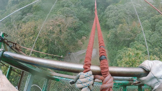 Tarzan Swing im Monteverde Cloud Forest